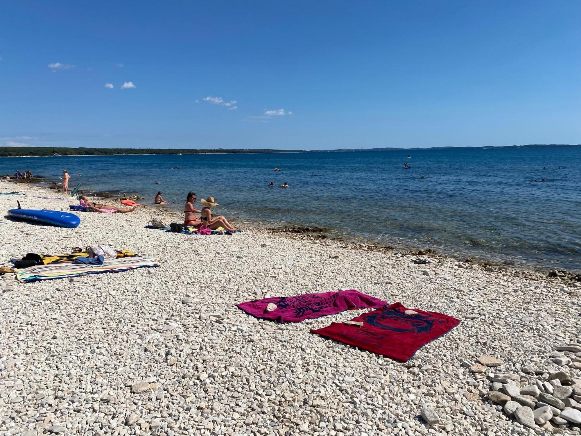 Apartments Villa Leonard - Modern Stay With Private Rooftop Jacuzzi & Sea Views, Barbariga, Vodnjan, Istria, Croatia Exterior photo